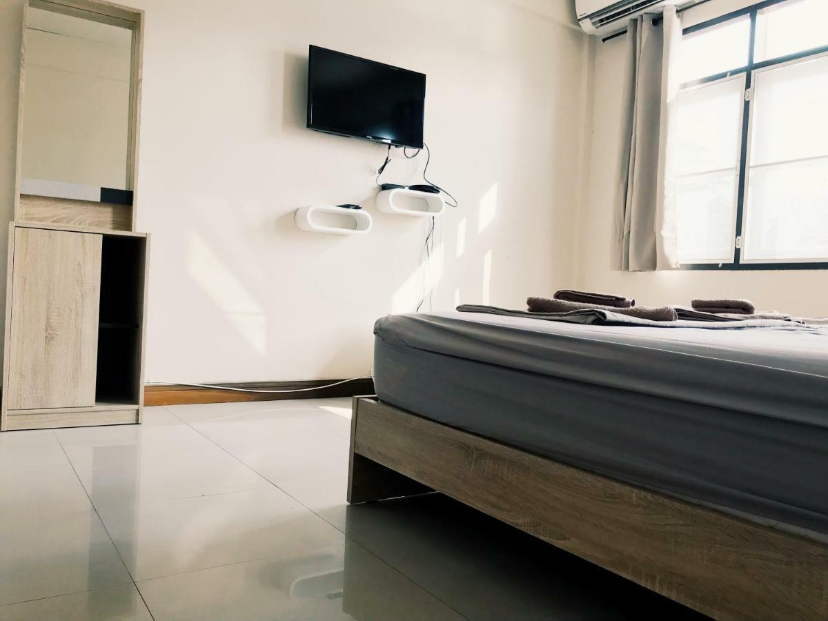 New Apartment Nearby Beach 후아 힌 외부 사진